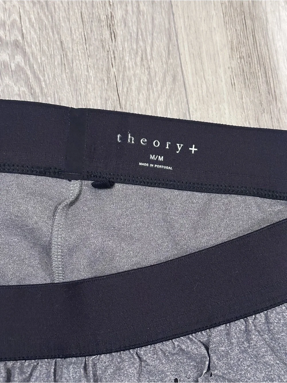 Theory + Men’s 2 In 1 Running Athletic Shorts - Brief Lined Size Medium Gray 5”